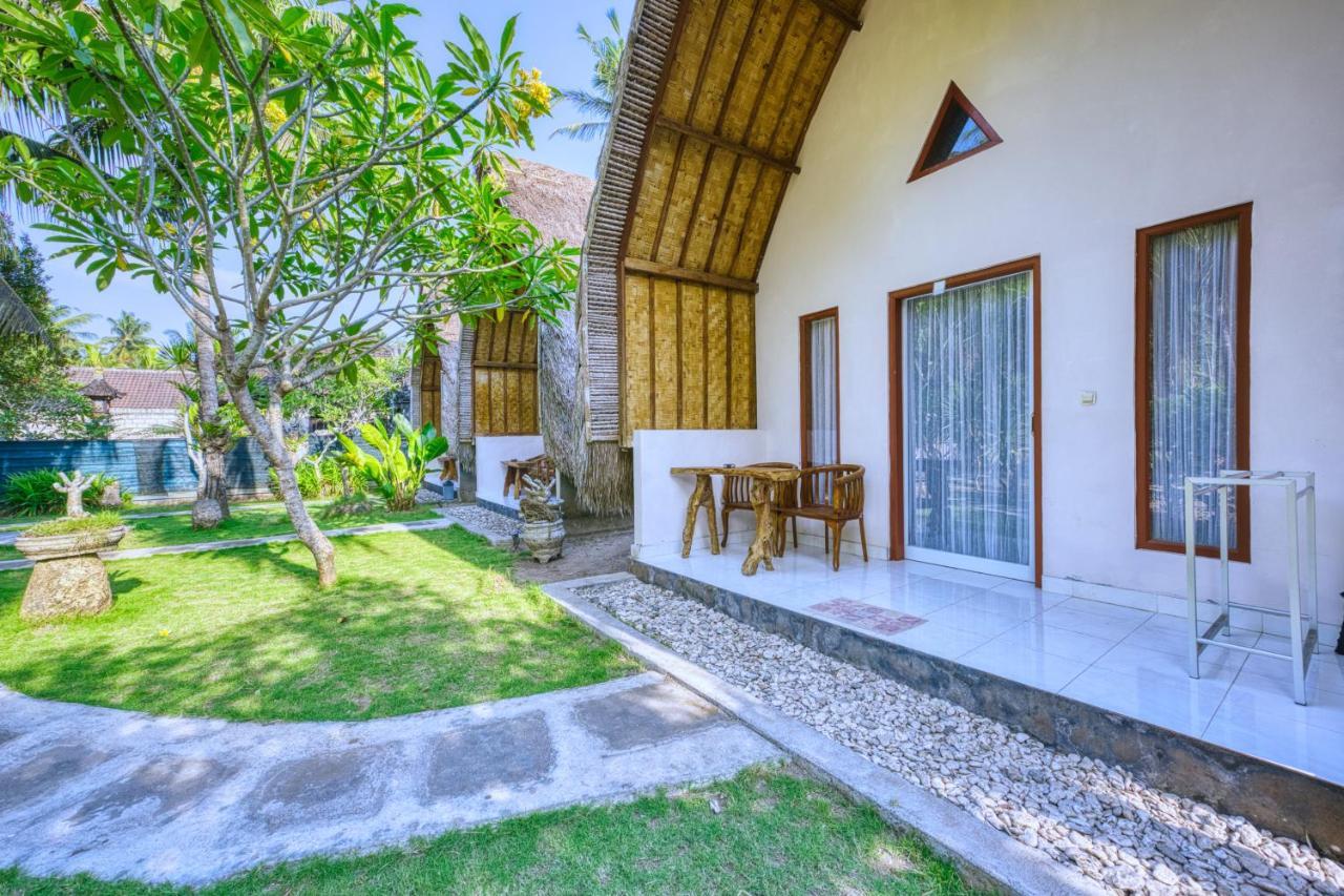 Ananta Bungalow Toyapakeh エクステリア 写真