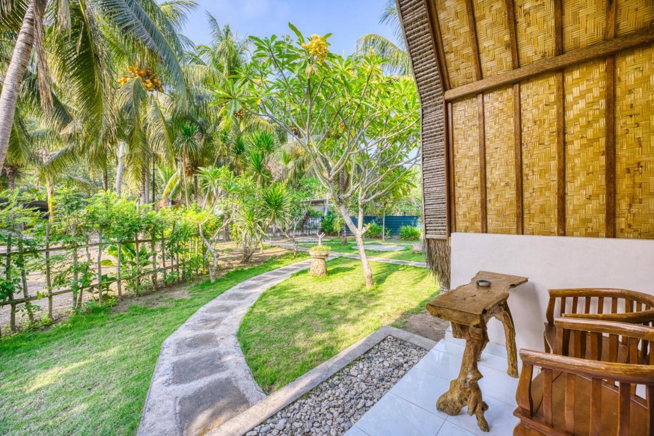 Ananta Bungalow Toyapakeh エクステリア 写真