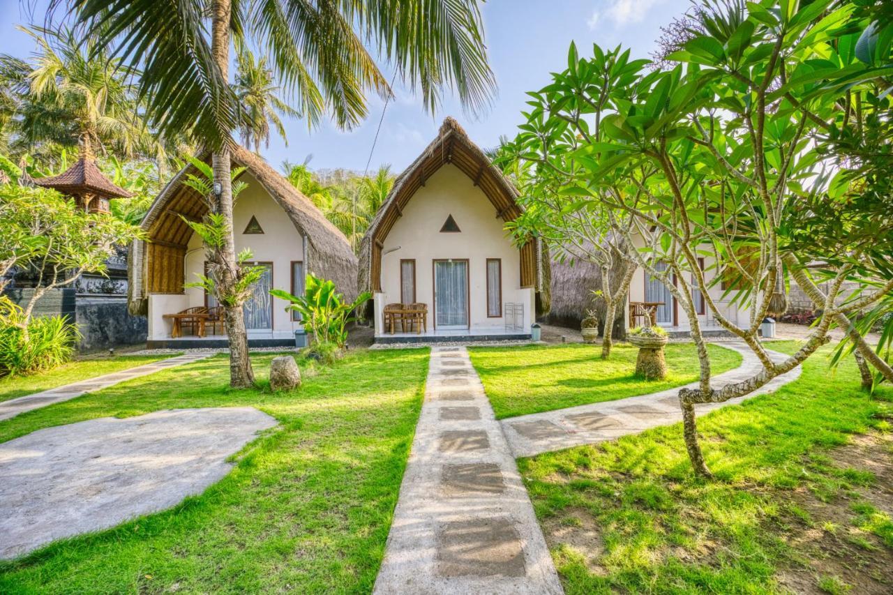 Ananta Bungalow Toyapakeh エクステリア 写真