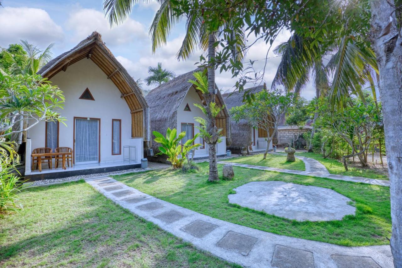 Ananta Bungalow Toyapakeh エクステリア 写真